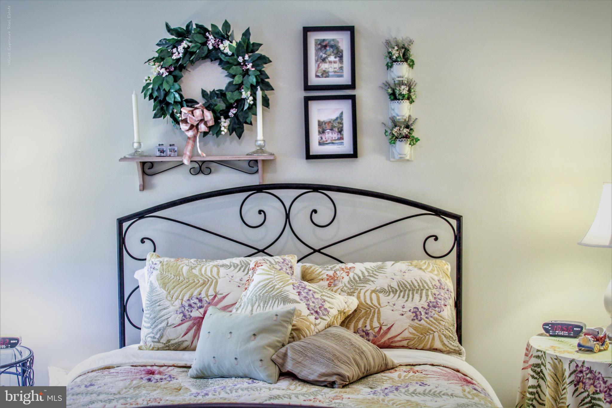 THE VILLAS AT CATTAIL - Residential