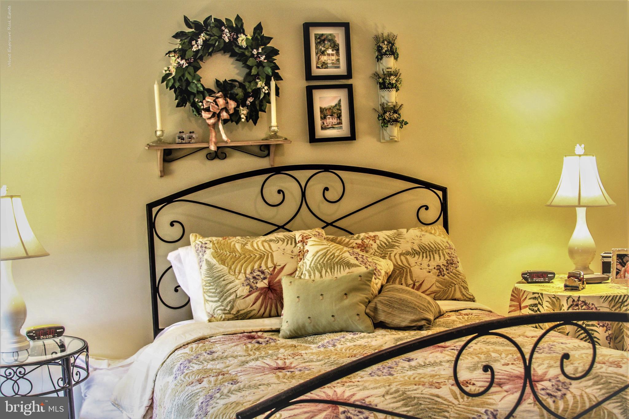 THE VILLAS AT CATTAIL - Residential