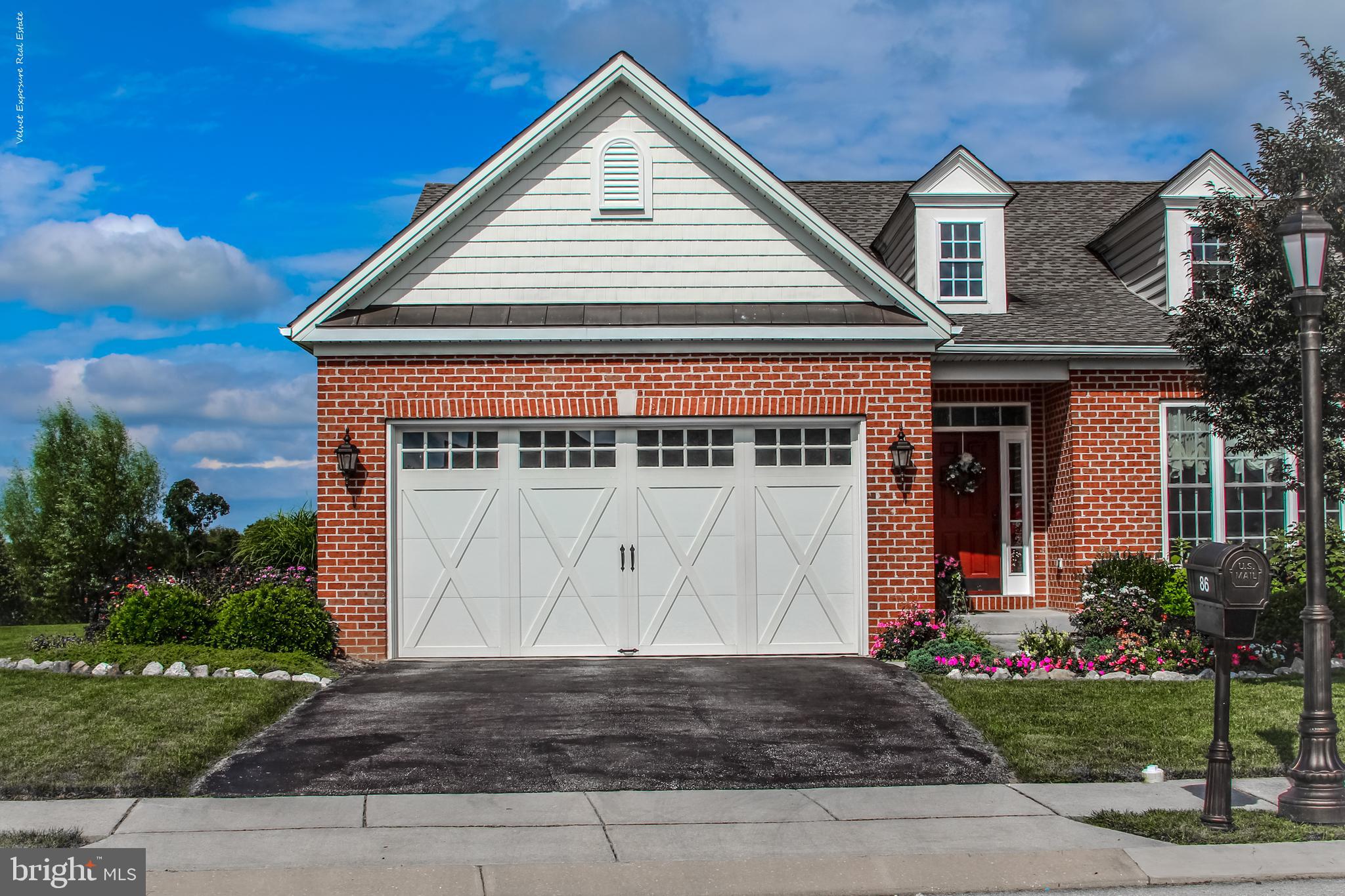 THE VILLAS AT CATTAIL - Residential