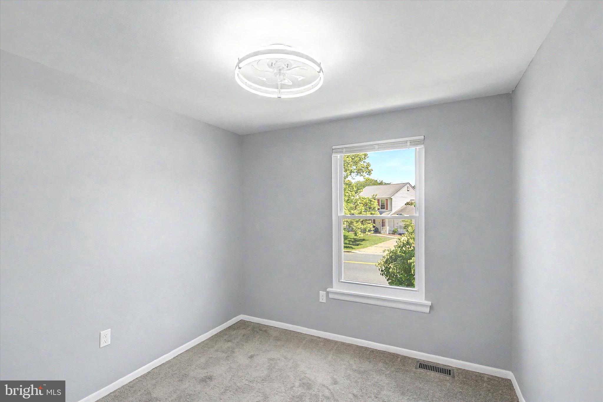 HILLSDALE - Residential