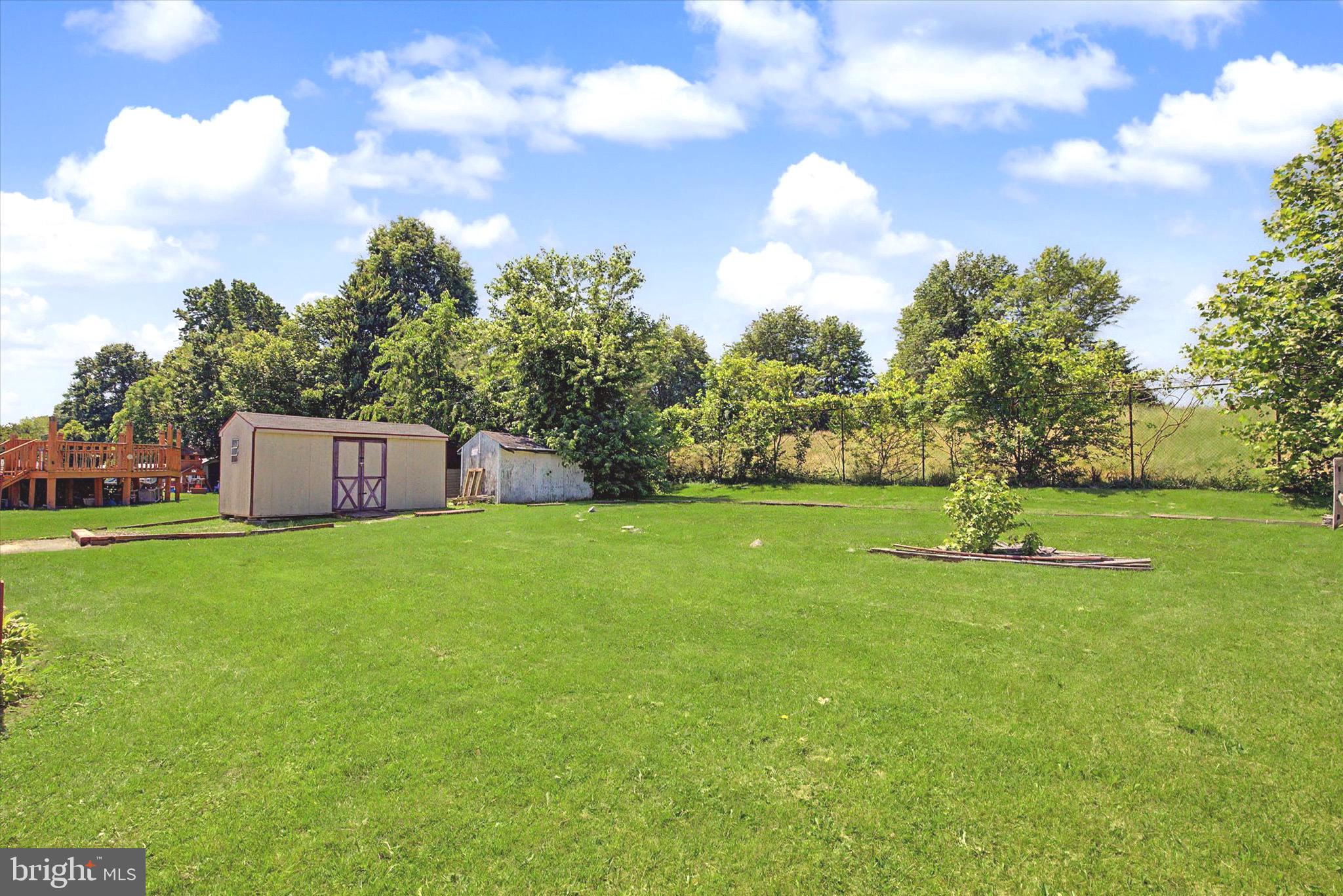 HILLSDALE - Residential