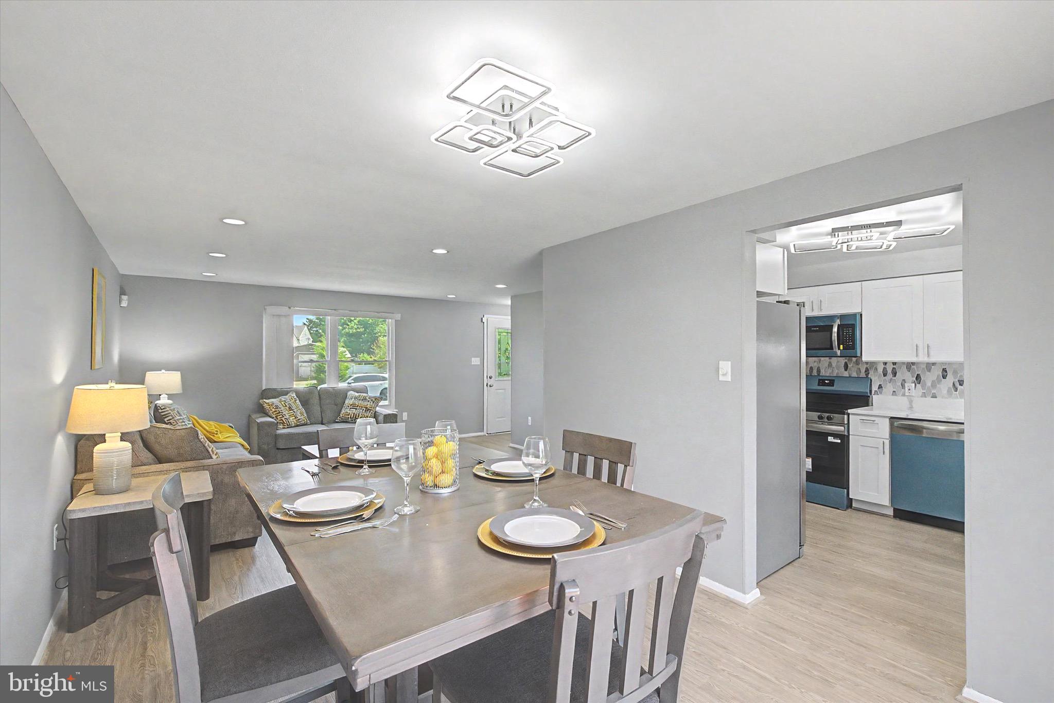 HILLSDALE - Residential
