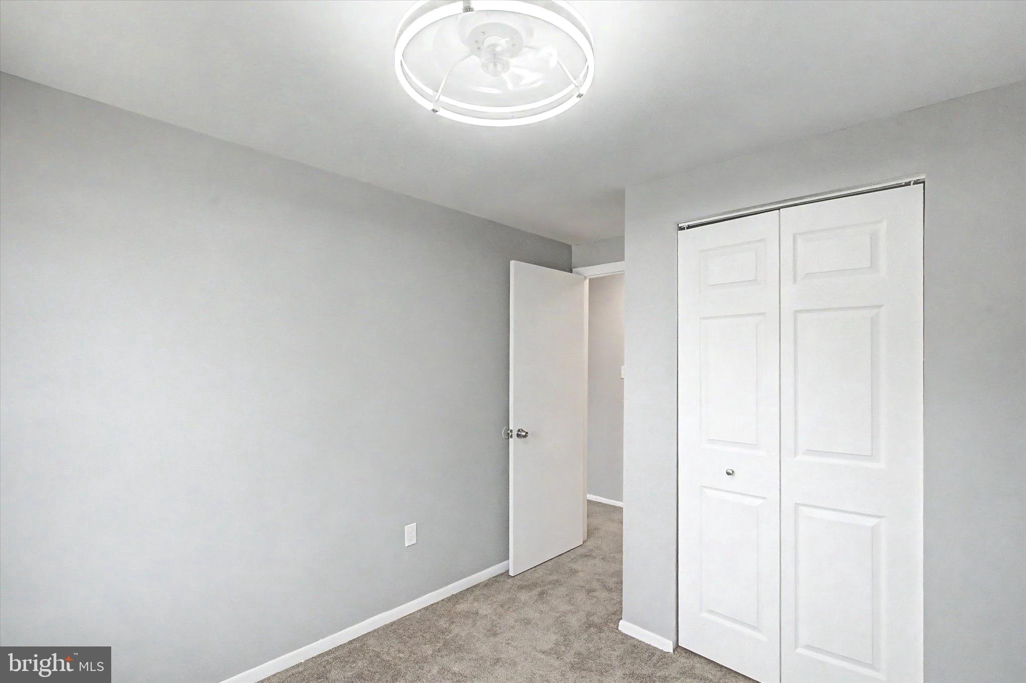 HILLSDALE - Residential