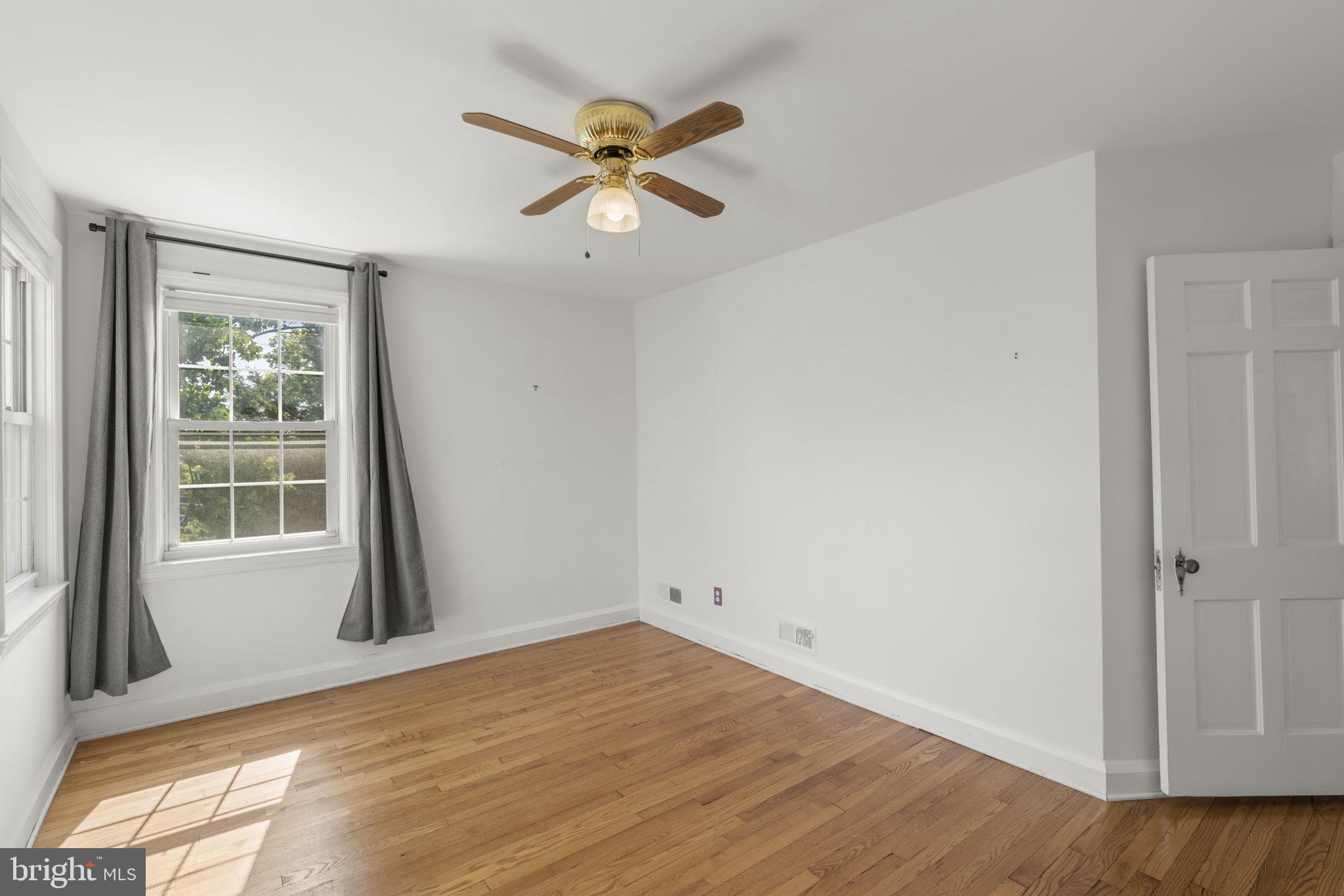 ACADEMY HEIGHTS - Residential