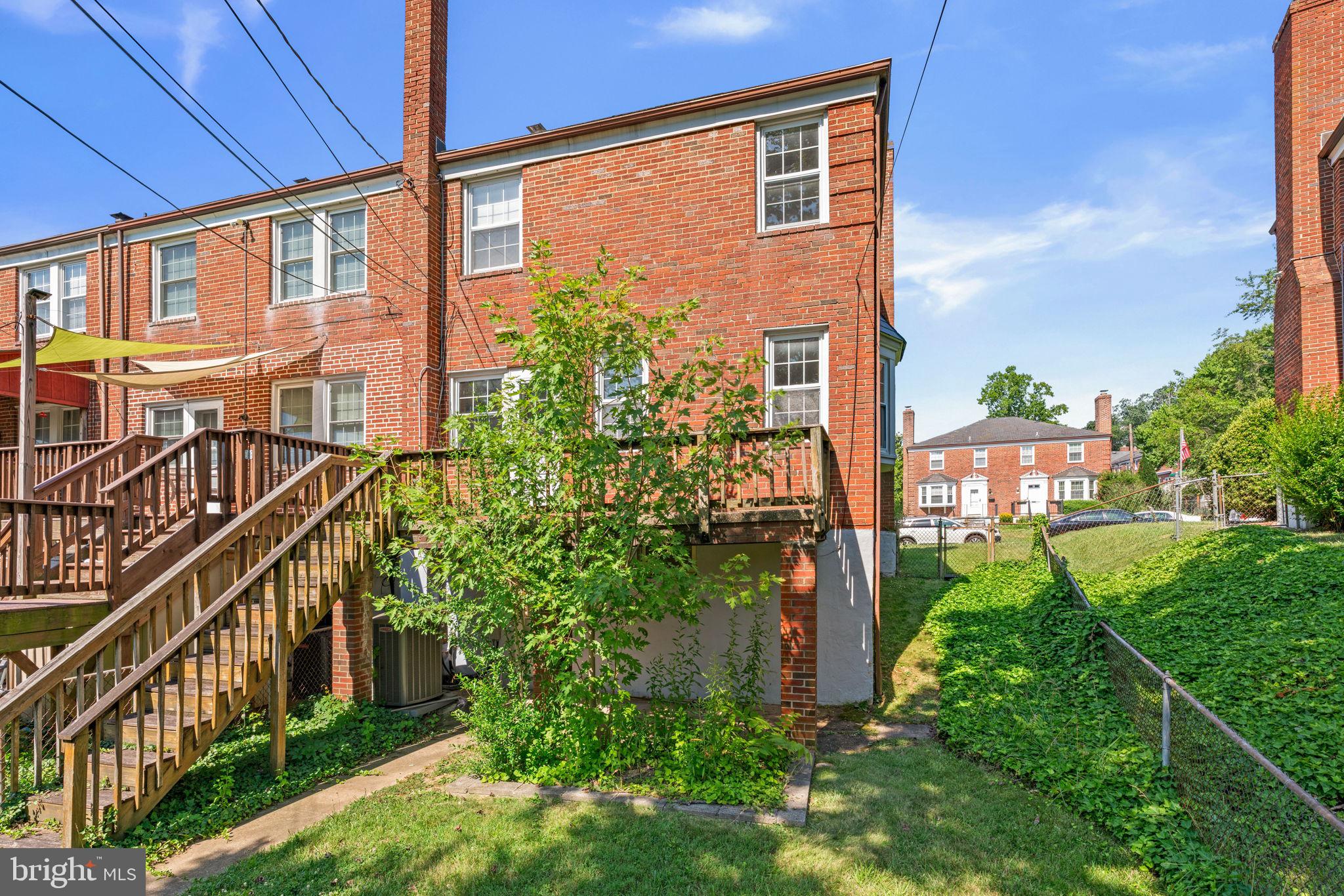 ACADEMY HEIGHTS - Residential