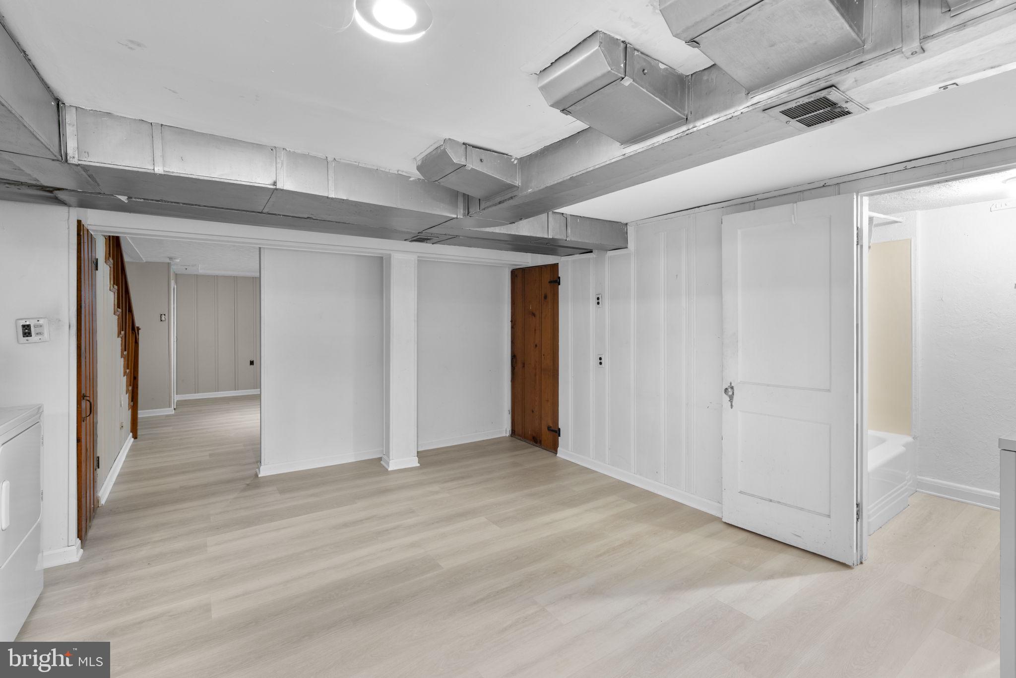 ACADEMY HEIGHTS - Residential