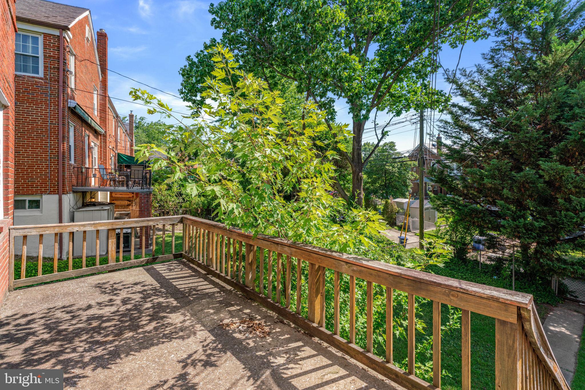 ACADEMY HEIGHTS - Residential