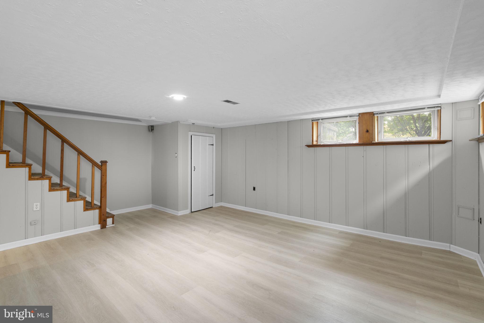 ACADEMY HEIGHTS - Residential
