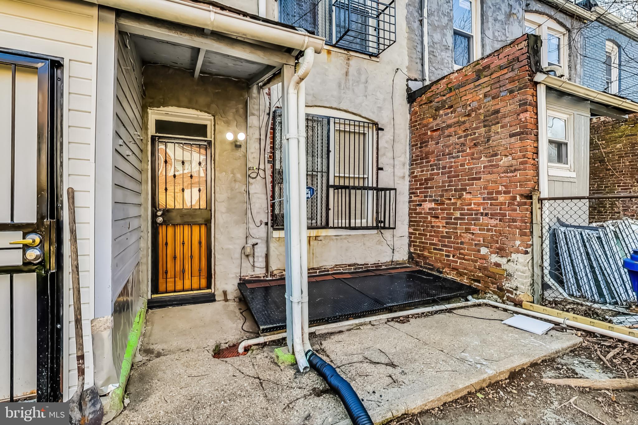 ROSEMONT - Residential