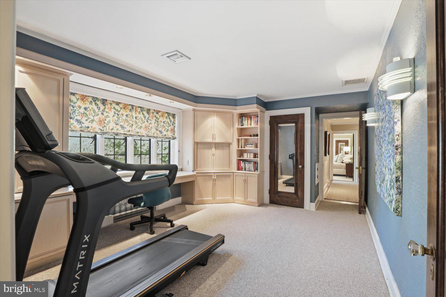 SCHOOL LANE HILLS - Residential