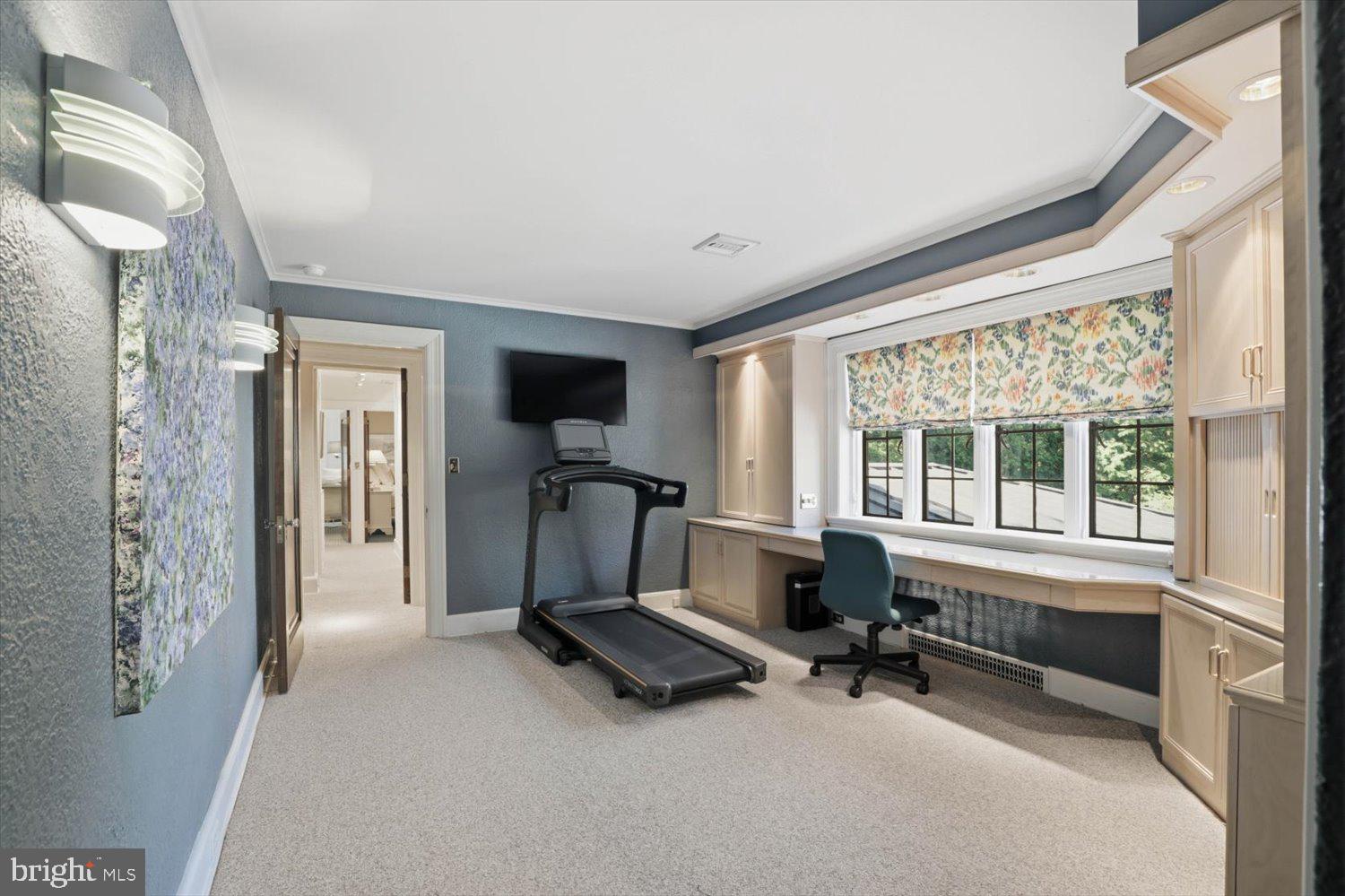 SCHOOL LANE HILLS - Residential