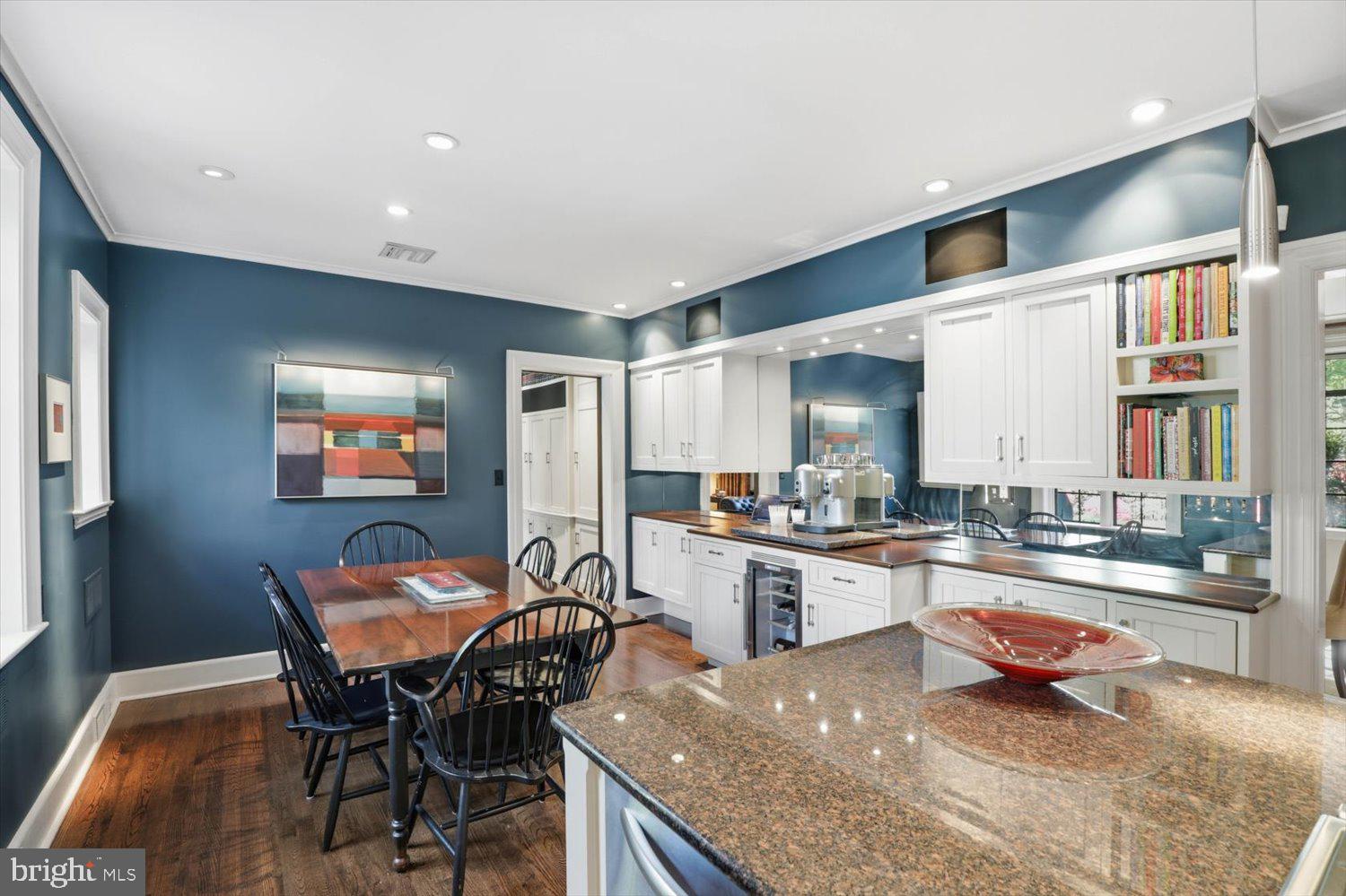 SCHOOL LANE HILLS - Residential