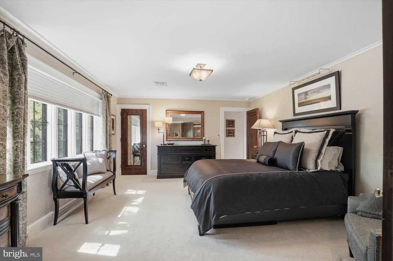 SCHOOL LANE HILLS - Residential