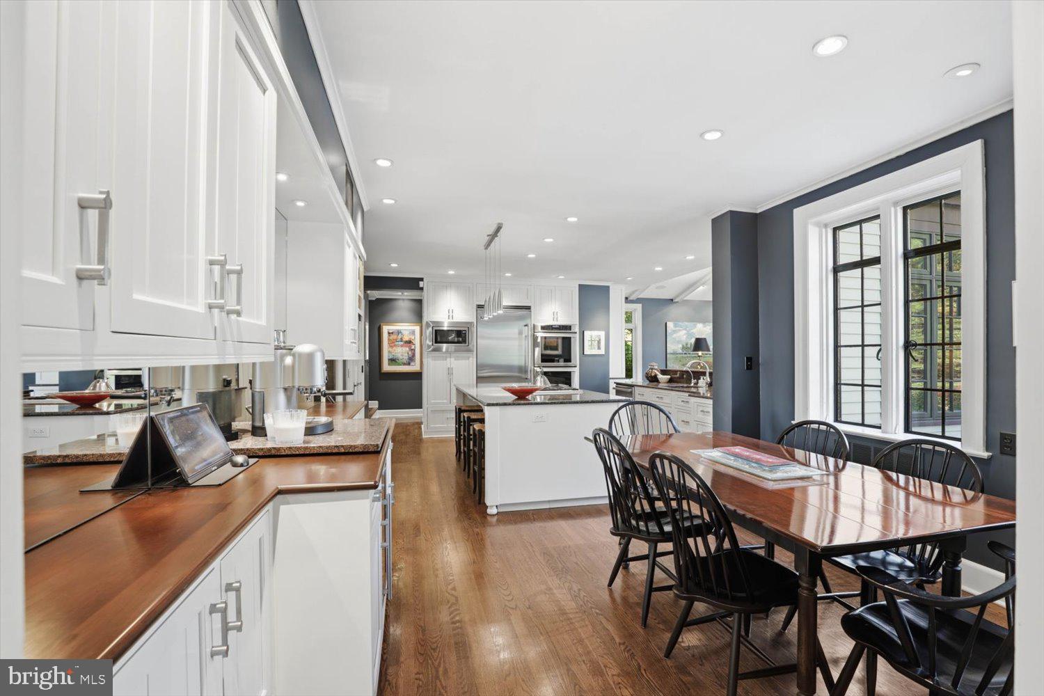 SCHOOL LANE HILLS - Residential