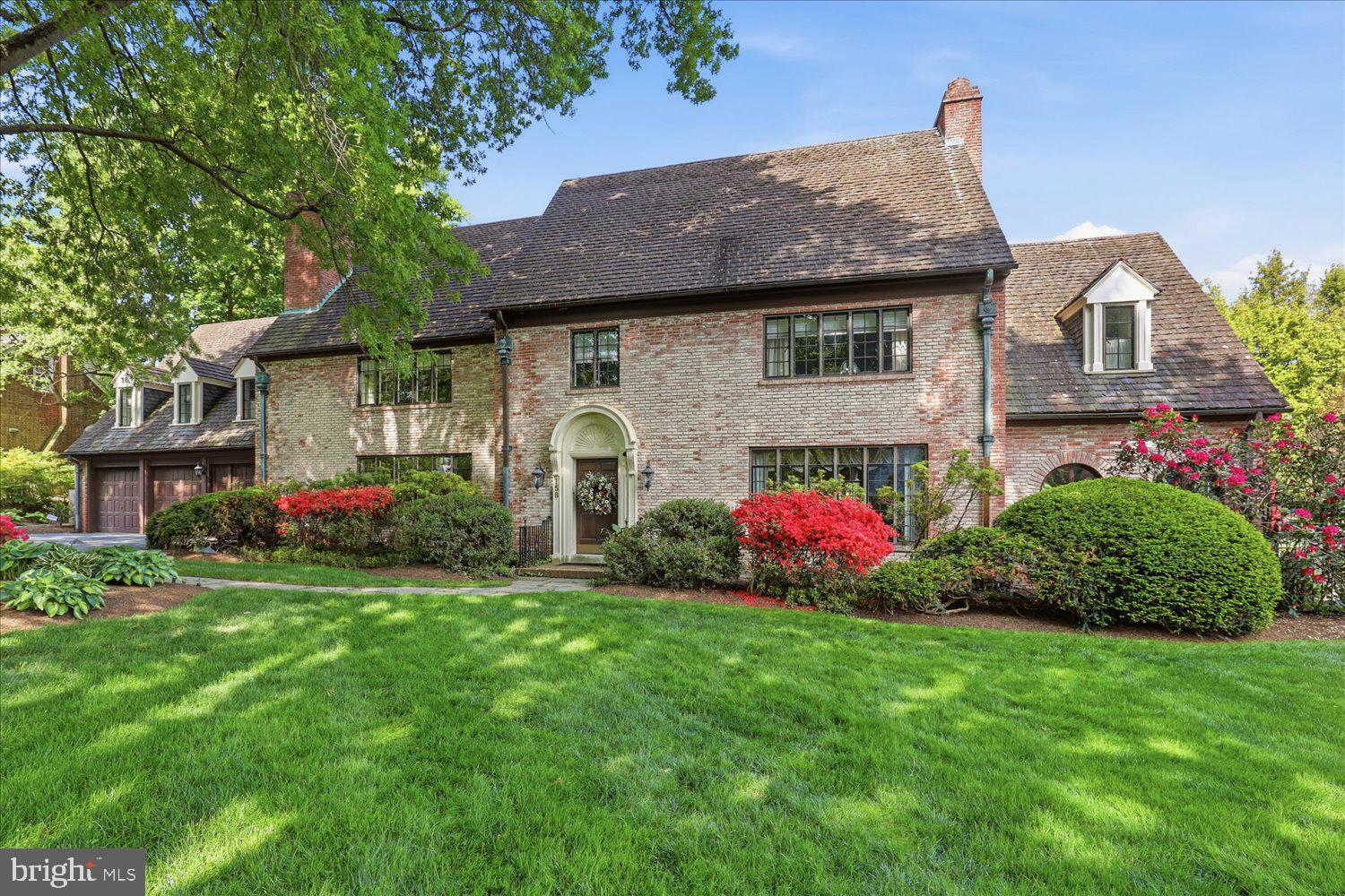 SCHOOL LANE HILLS - Residential