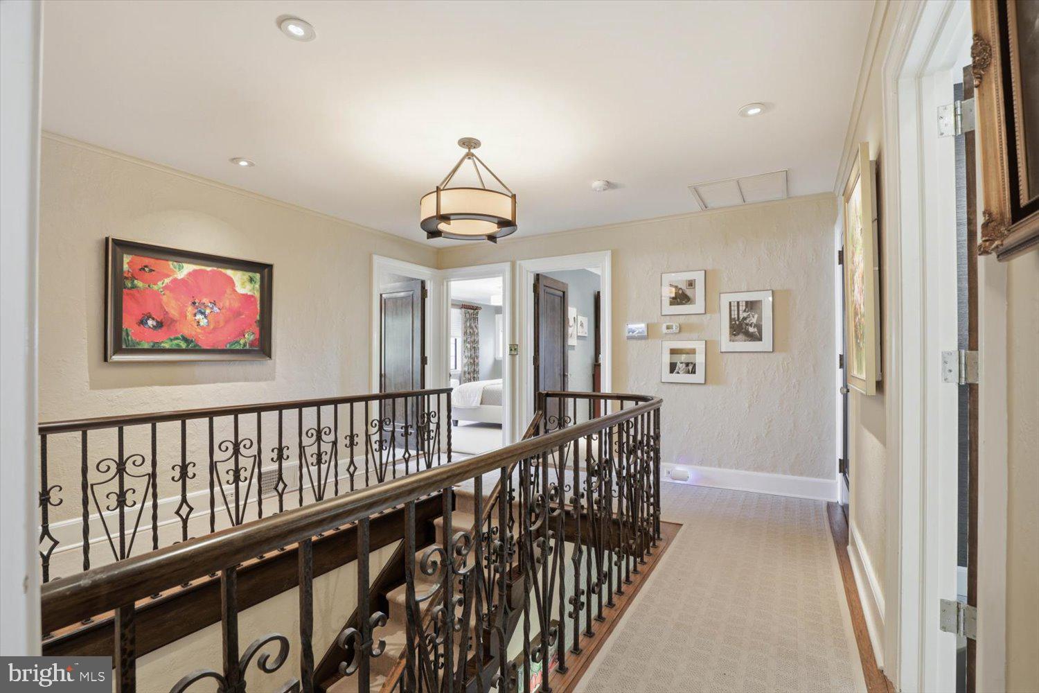 SCHOOL LANE HILLS - Residential