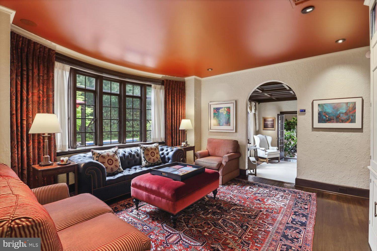 SCHOOL LANE HILLS - Residential