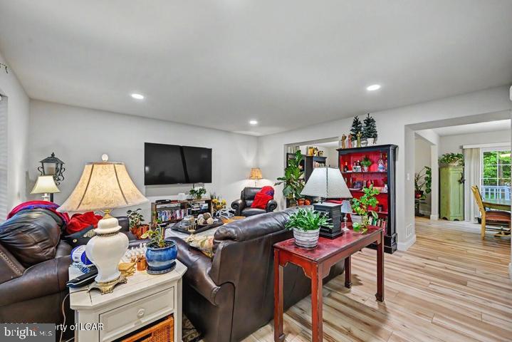 CEDAR CREEK - Residential