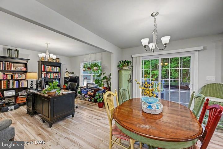 CEDAR CREEK - Residential