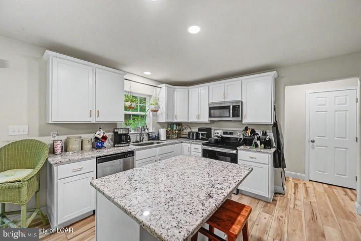CEDAR CREEK - Residential