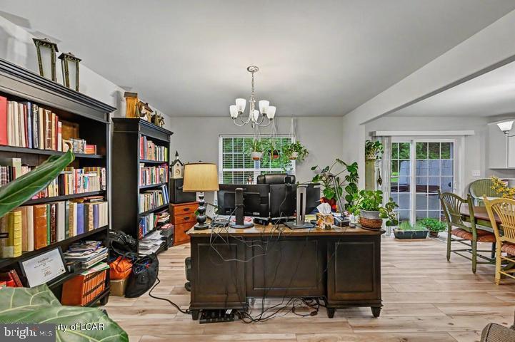 CEDAR CREEK - Residential