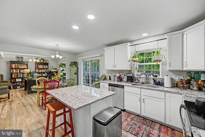 CEDAR CREEK - Residential