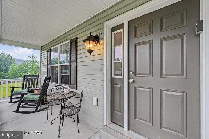 CEDAR CREEK - Residential