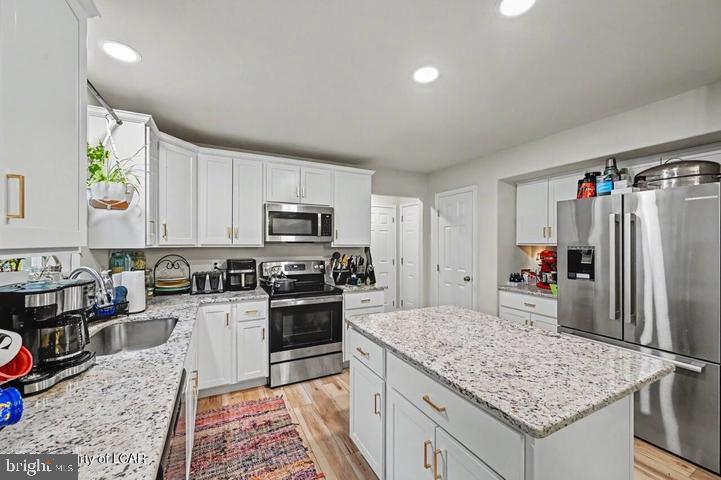 CEDAR CREEK - Residential