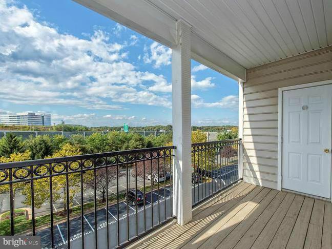 Great Location! Walk to restaurants, Grocery store,  Metro-  Capital One Hall and business offices.
Close to 495, Dulles Toll Rd, 66, Rt.7 and Rt.123, Malls and Fine Dining.
Rent includes ***3 ***  Reserved parking spaces + guest hang tags for unreserved parking spots.     
Bright top floor end-unit short walk from elevator. Great  open view from all rooms and balcony.
Good quality windows that create a quiet living space
In unit washer/dryer.    High 9"ceilings        
 Many community amenities including exercise room, swimming pool, sauna, business center, picnic area &  more.
Credit Score of 700 or above required
Storage space available for an addition fee