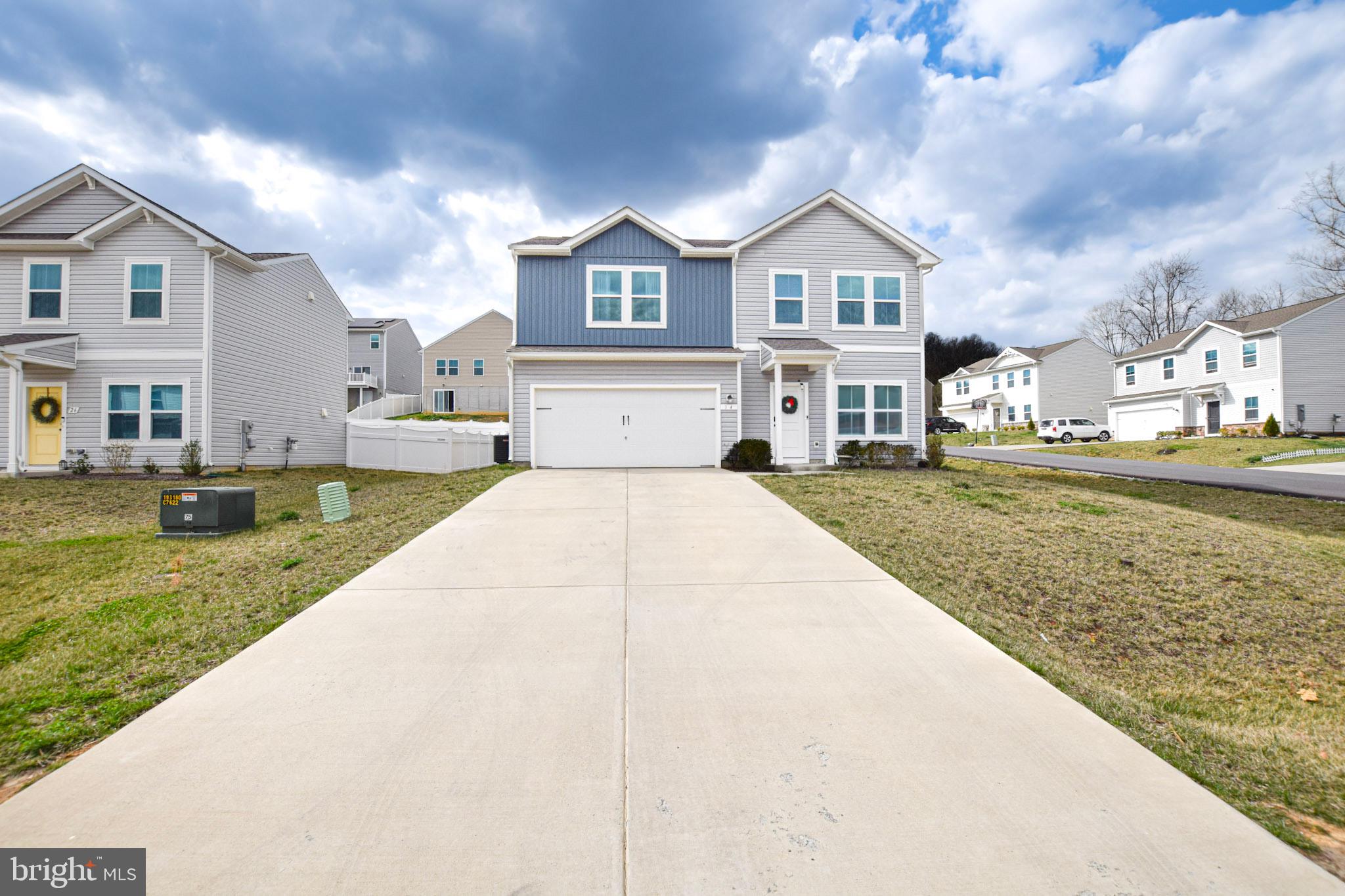 DILLON FARM - Residential