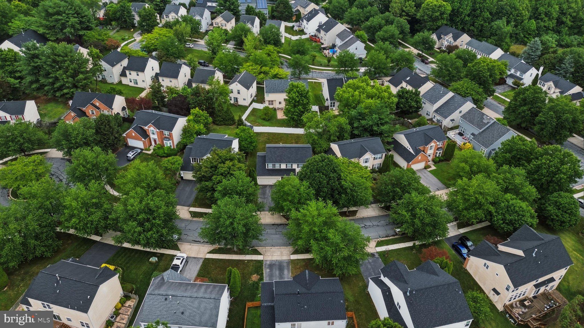 BROWNSTOWN ESTATES - Residential