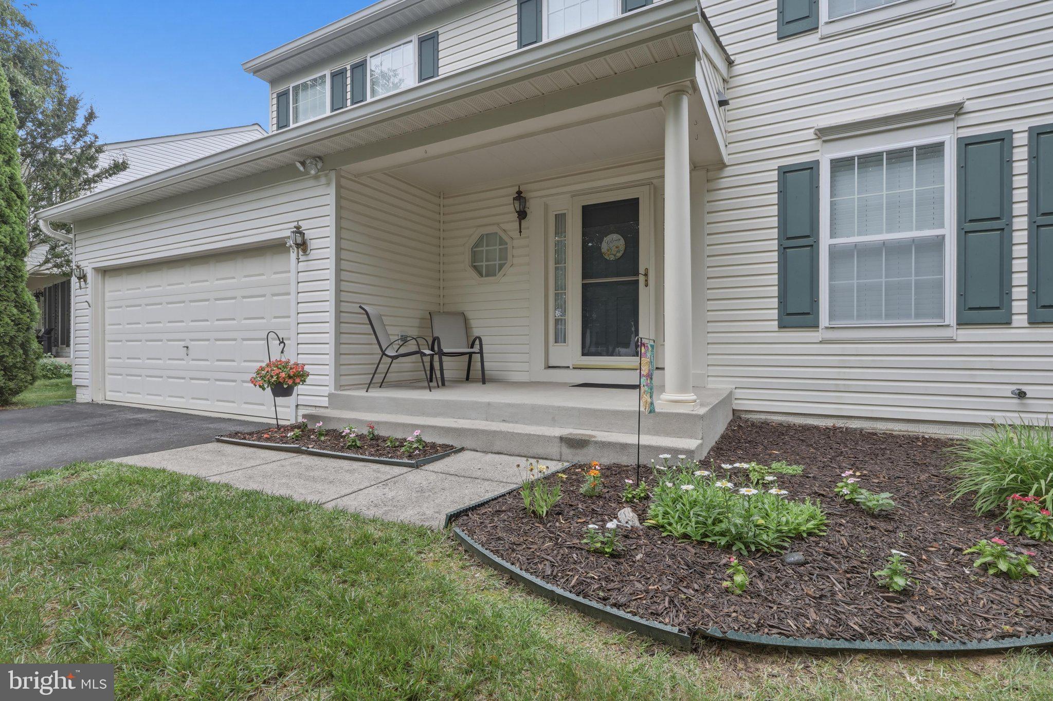 BROWNSTOWN ESTATES - Residential