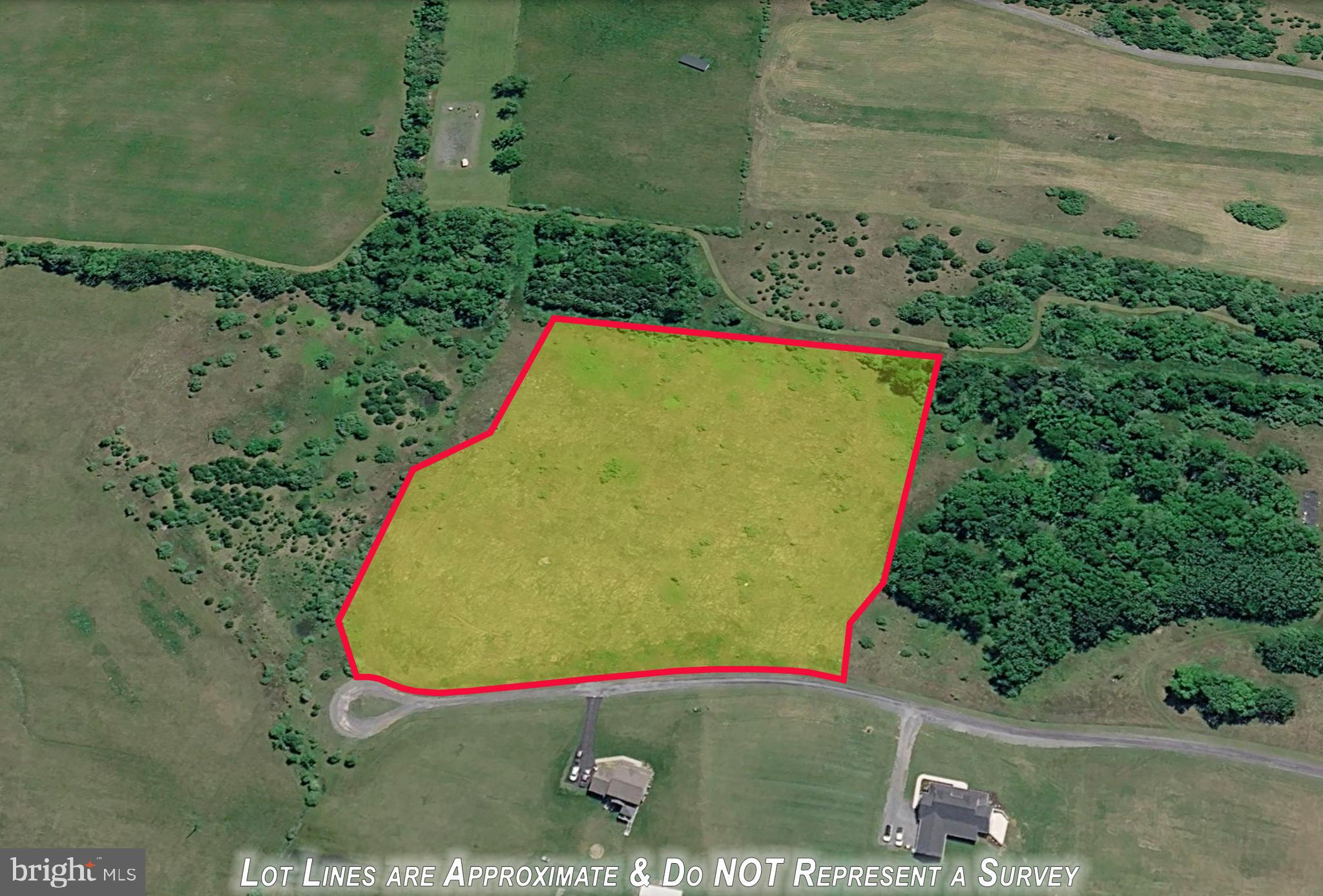 ANGUS VIEW - Land