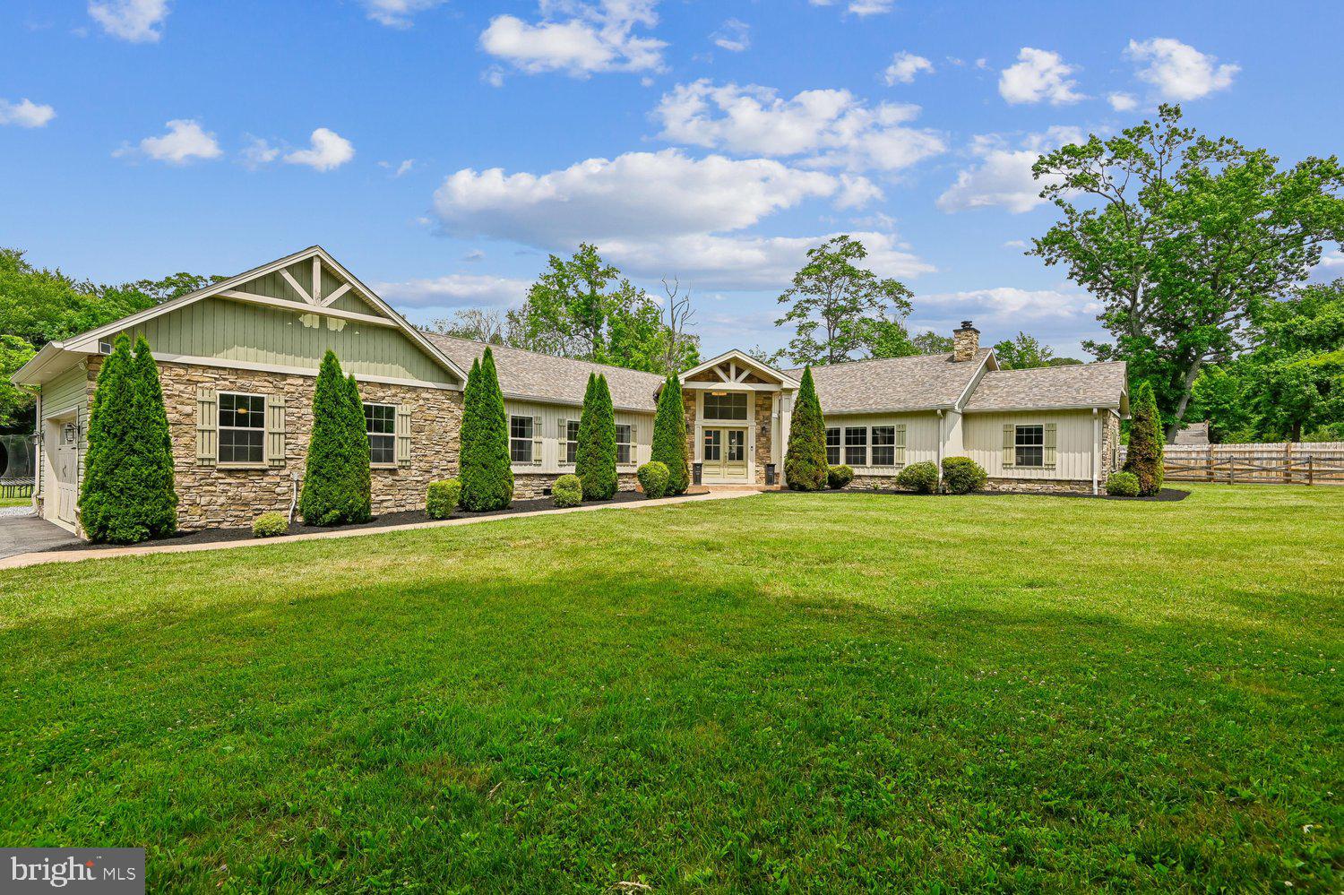 PASADENA - Residential