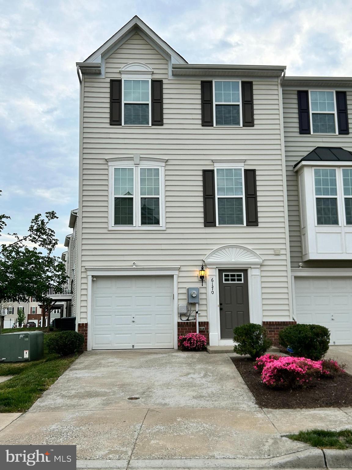 Spacious and stylish 4-bedroom, 3.5-bath traditional-style townhouse on a desirable corner lot in the sought-after Waverly Station neighborhood. This well-maintained home features an updated kitchen with modern finishes, in-unit laundry, and an attached garage for added convenience. The open floor plan offers great natural light and functional living space across all levels. Located just minutes from nearby elementary schools and community amenities. Pet-friendly with a $500 pet deposit. Lawn care and common area maintenance included; tenants responsible for utilities. Available for a 12-month lease with option to renew.