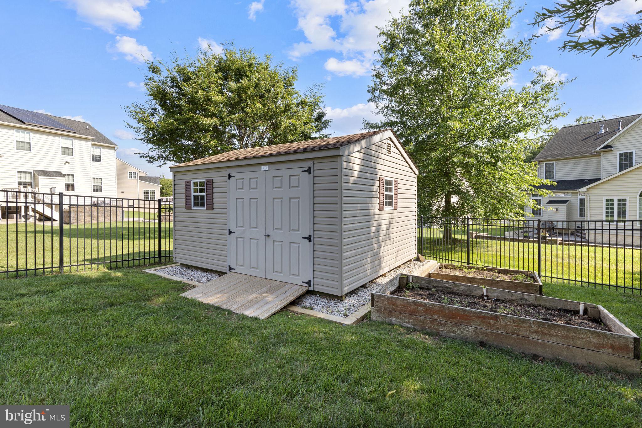 PARKSIDE - Residential