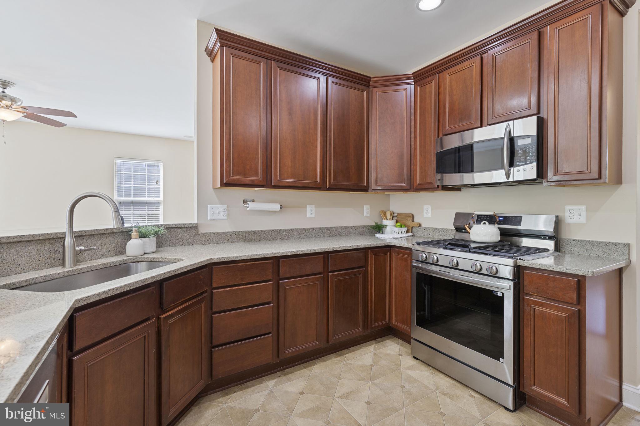 PARKSIDE - Residential