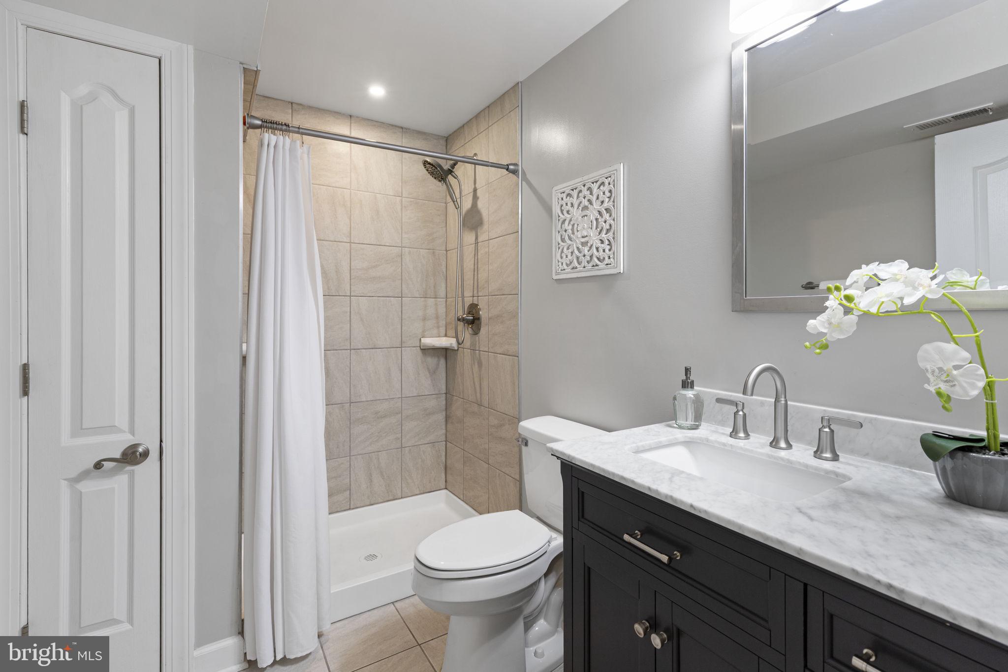 PARKSIDE - Residential