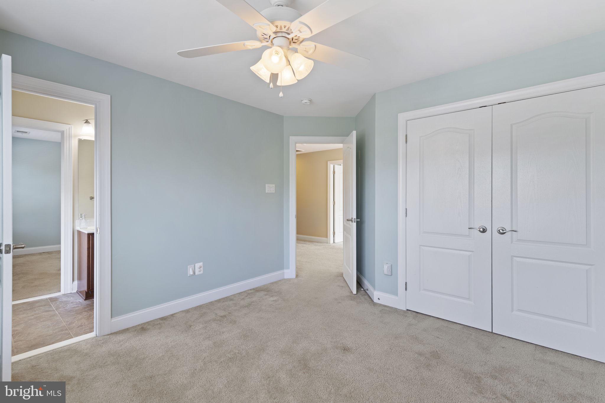PARKSIDE - Residential