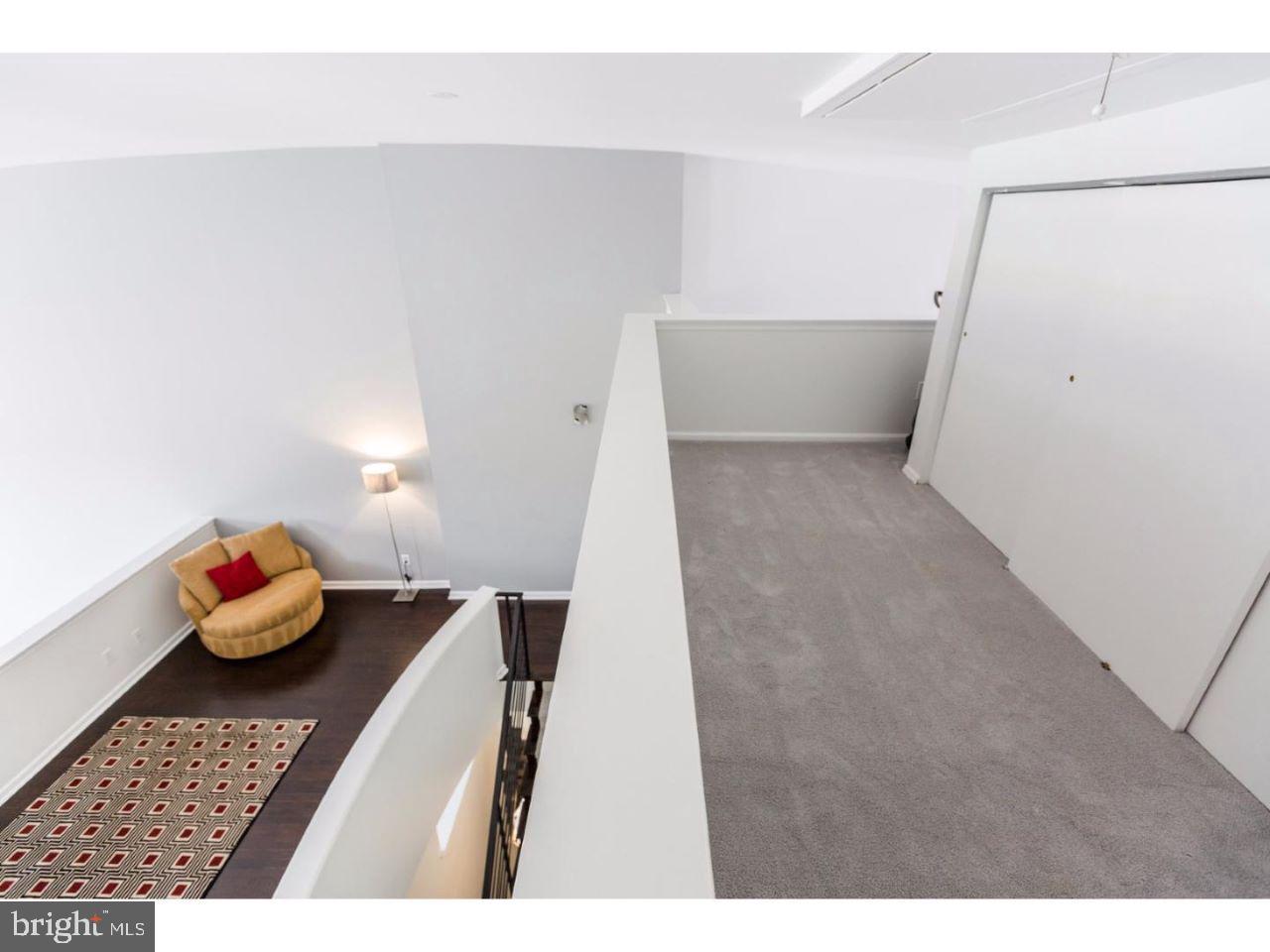 WASHINGTON SQ - Residential