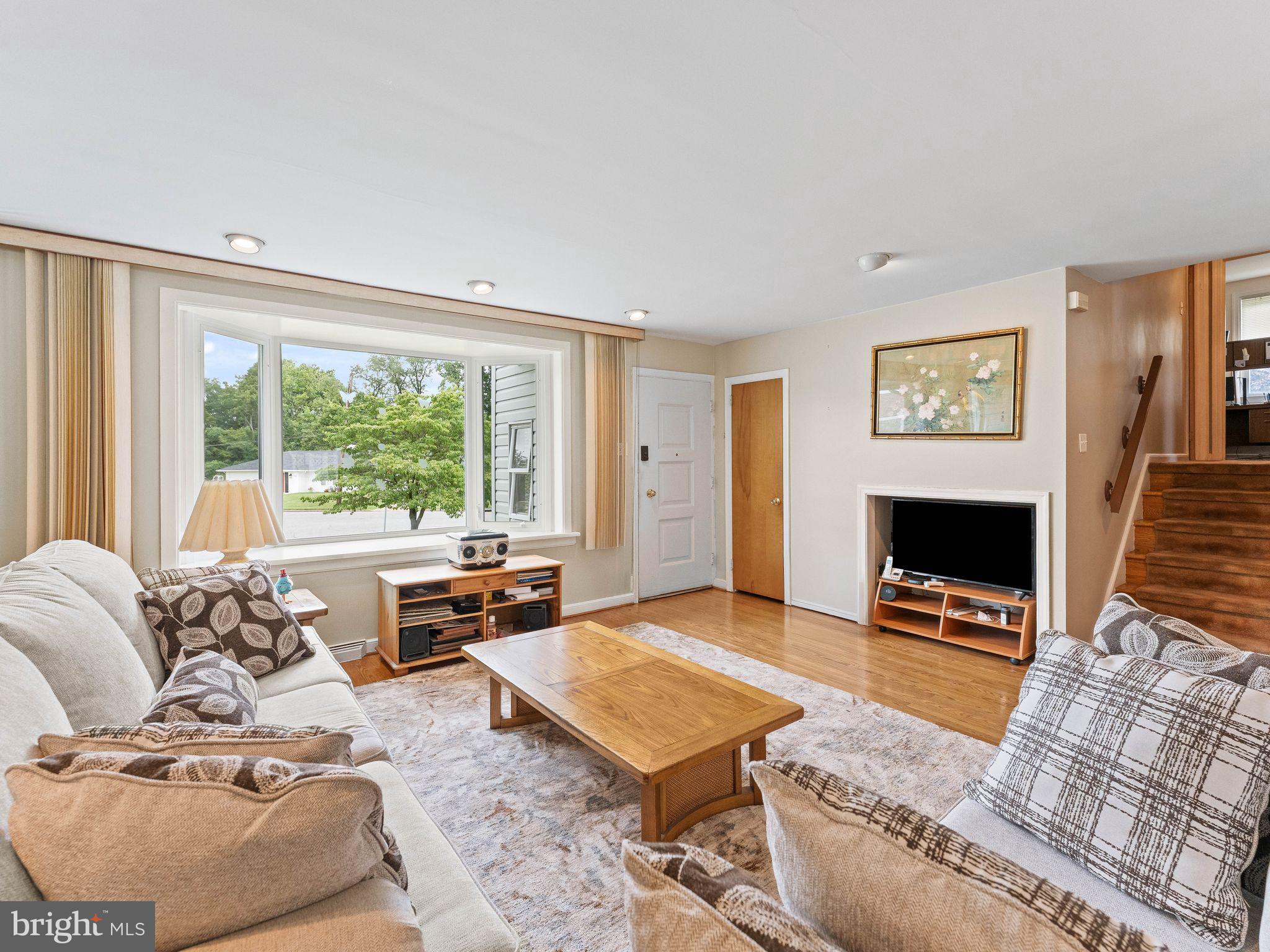 PINE VALLEY - Residential