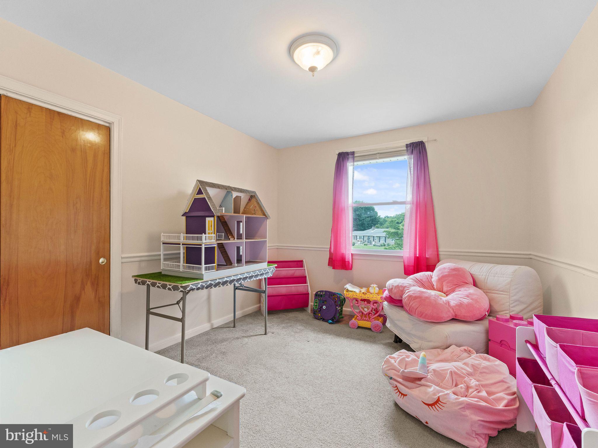 PINE VALLEY - Residential