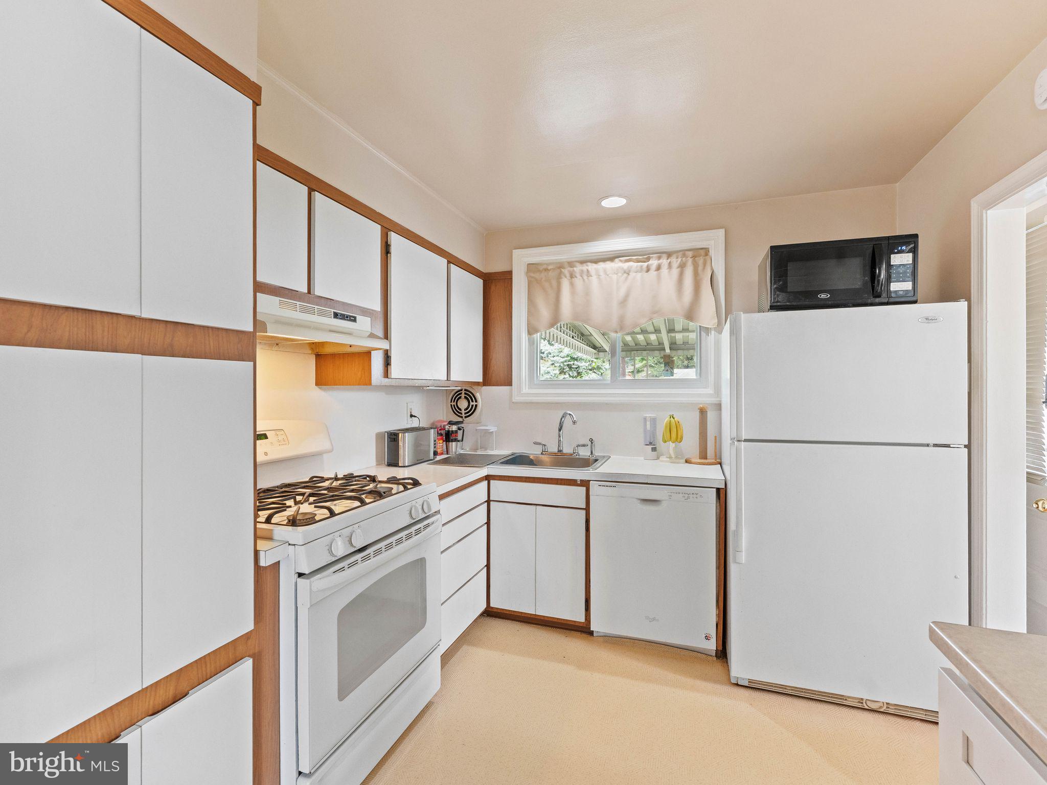 PINE VALLEY - Residential