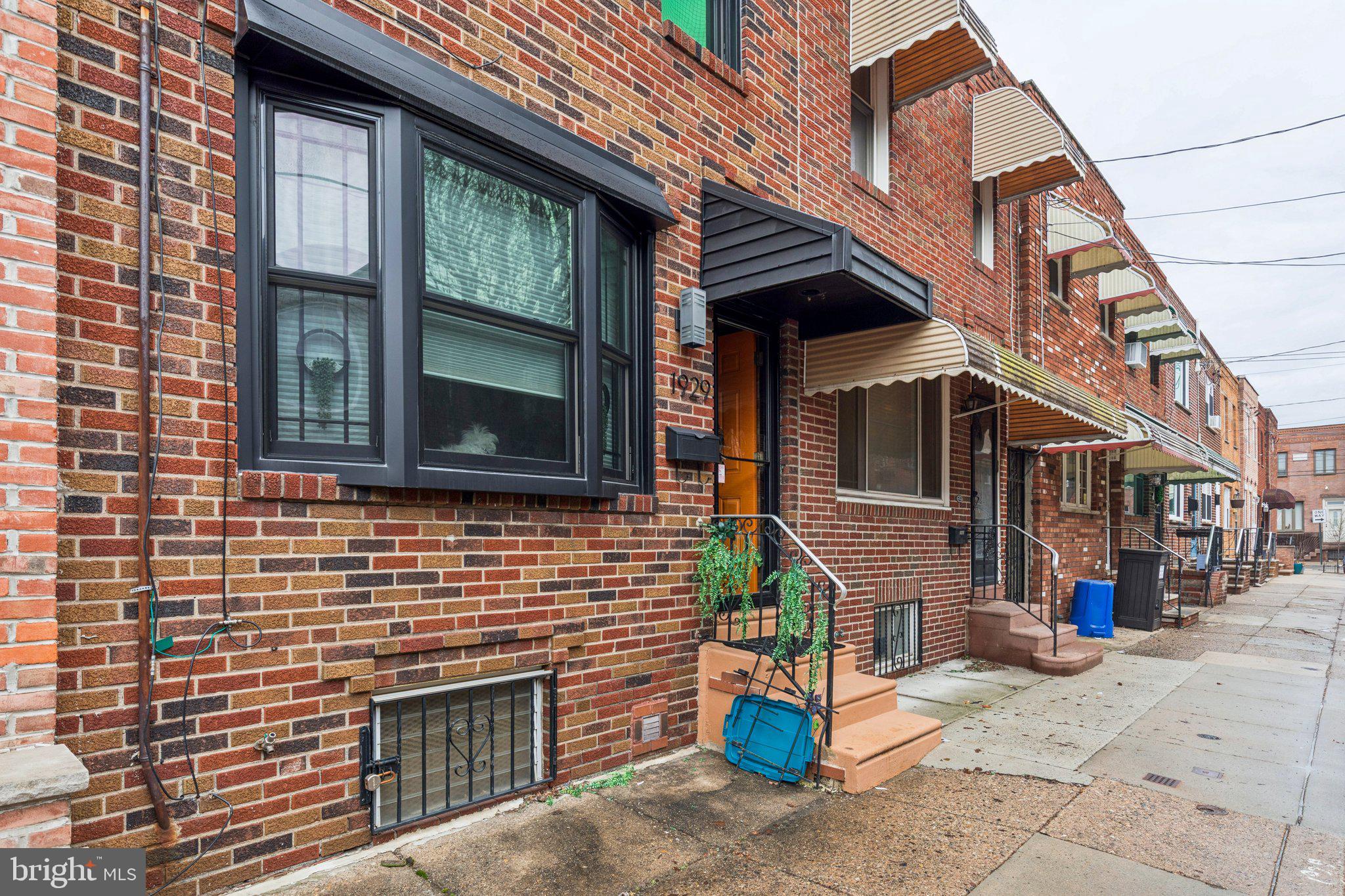 PASSYUNK SQUARE - Residential