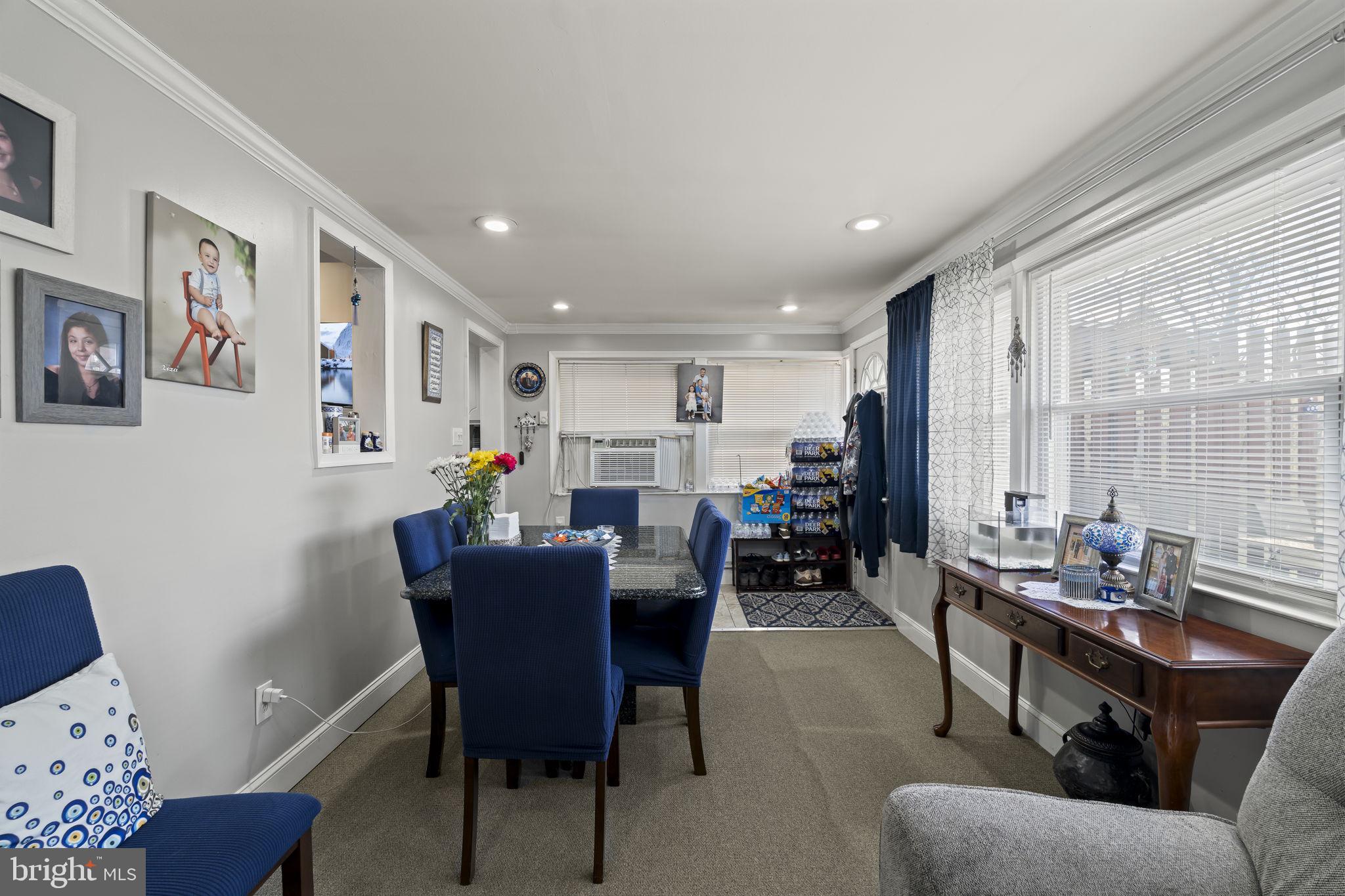 NEWPORTVILLE - Residential