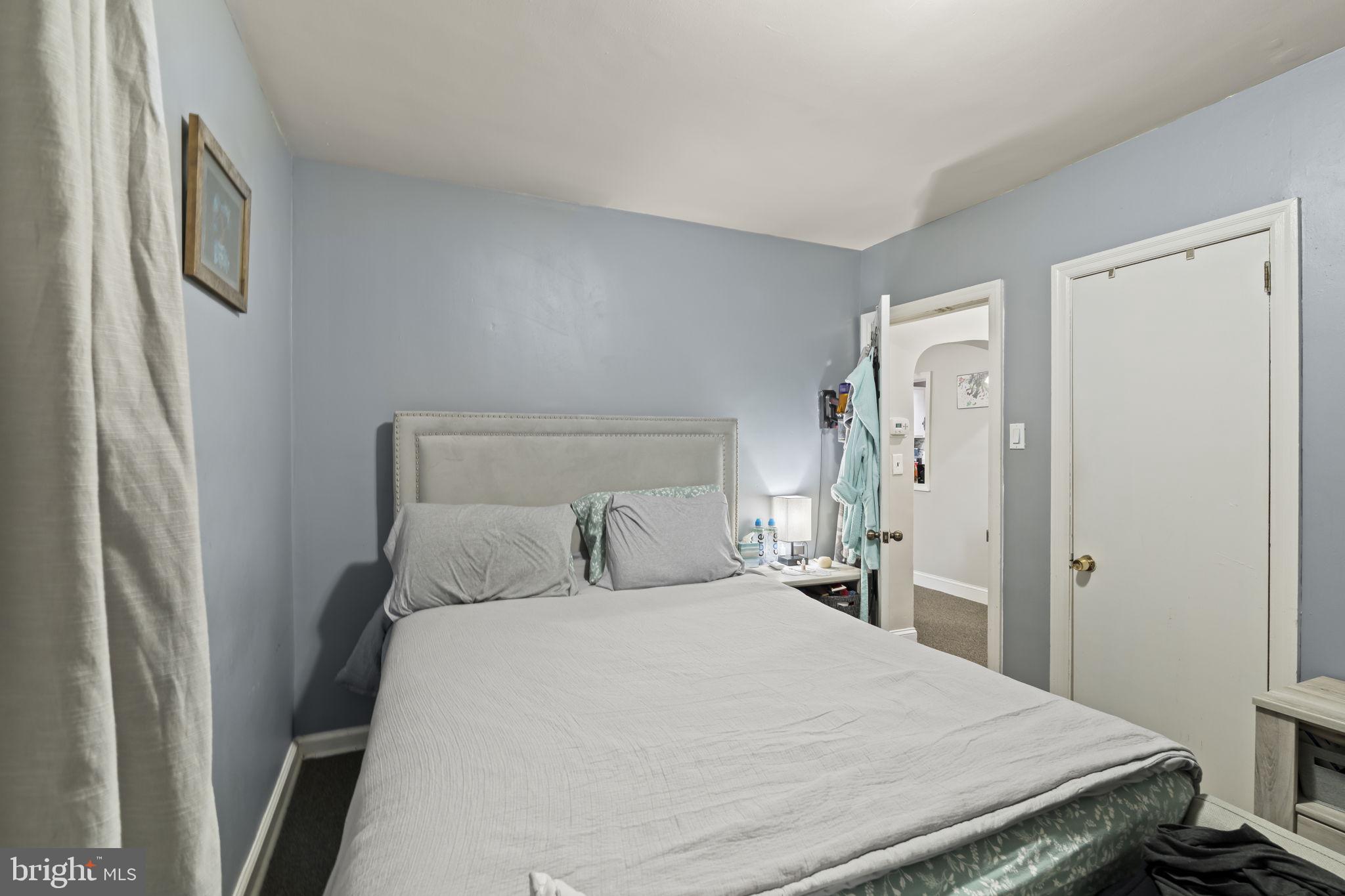 NEWPORTVILLE - Residential