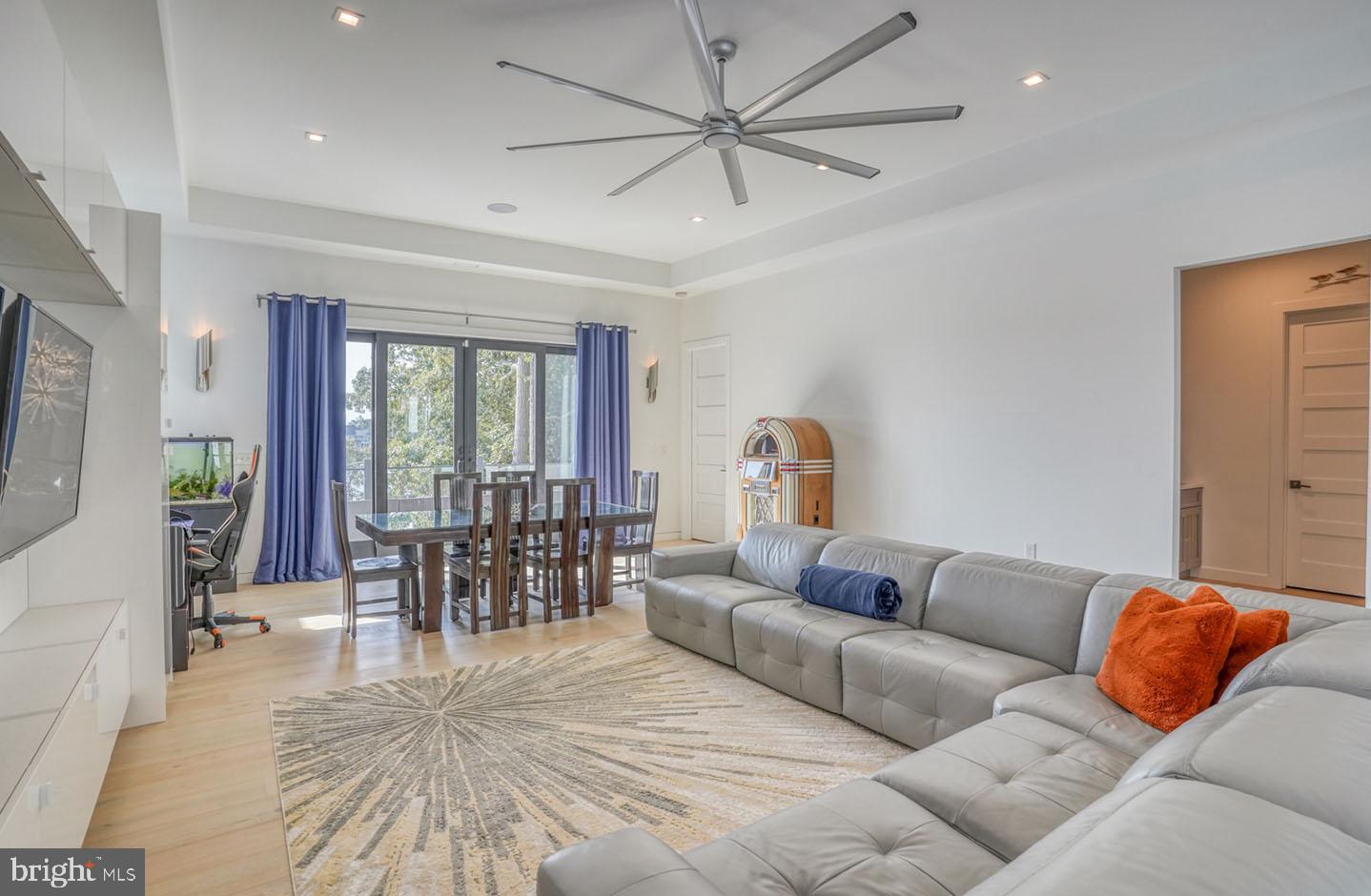 REHOBOTH BEACH YACHT AND CC - Residential