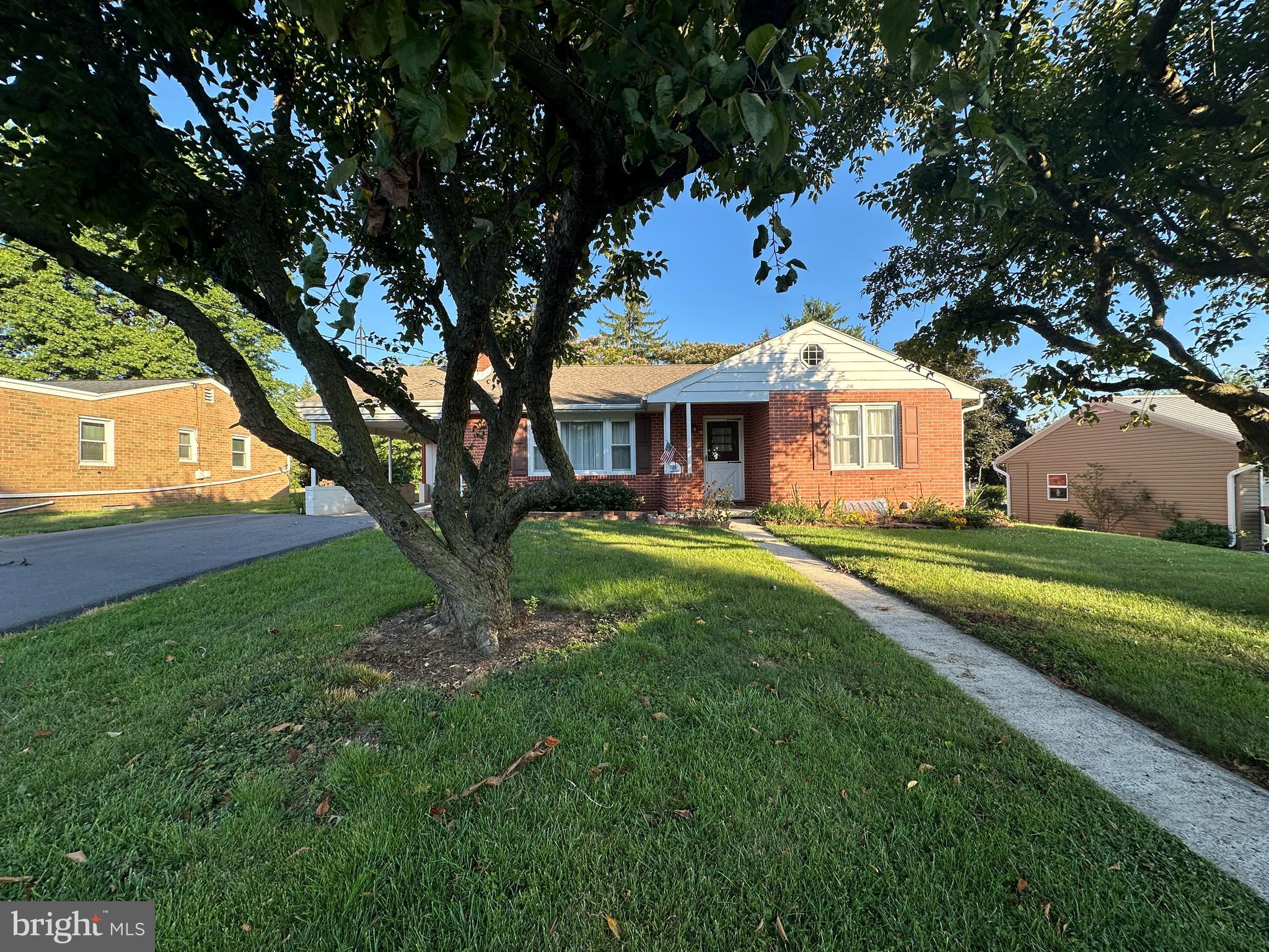 FINDLAY PARK - Residential