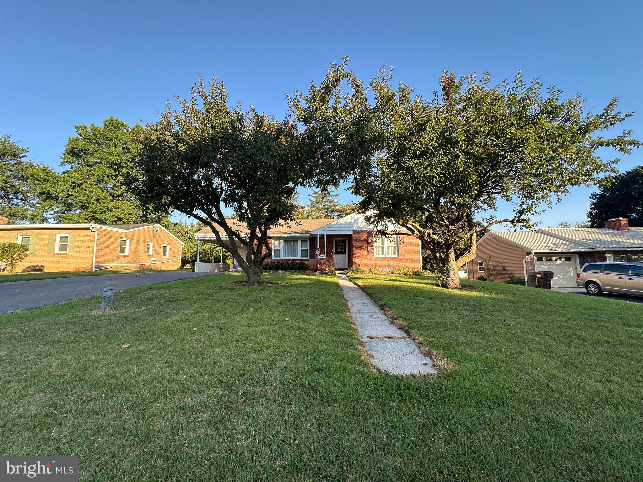 FINDLAY PARK - Residential