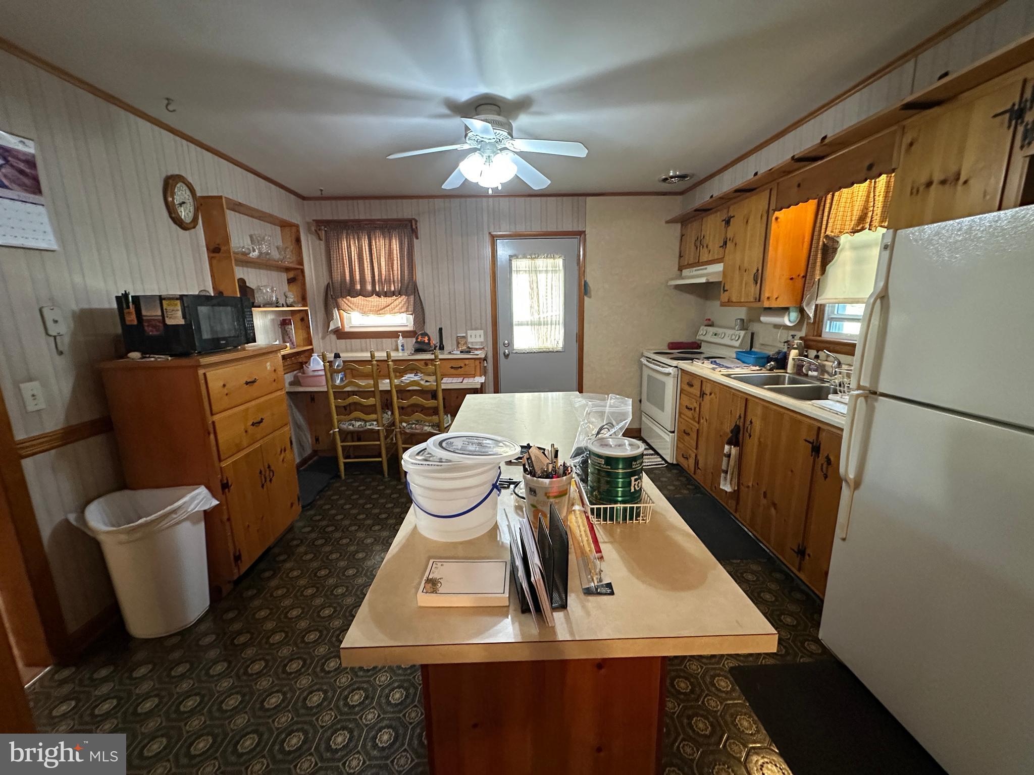 FINDLAY PARK - Residential